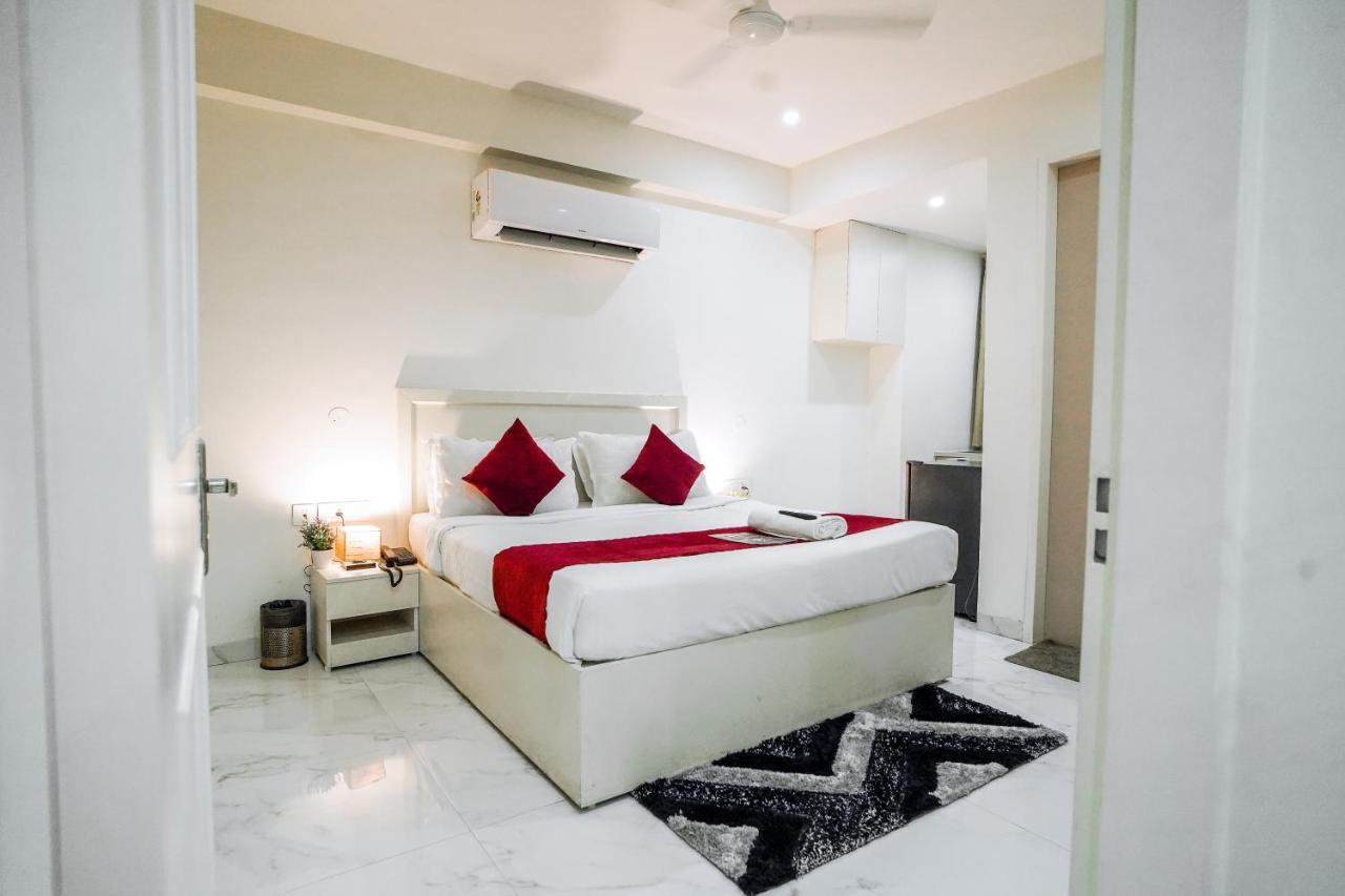 Saltstayz Sector 52 - Ardee City Mall Gurgaon Exterior photo